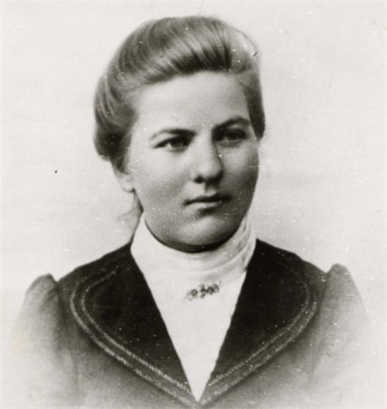 Nelly Nilsdotter 1880-1926