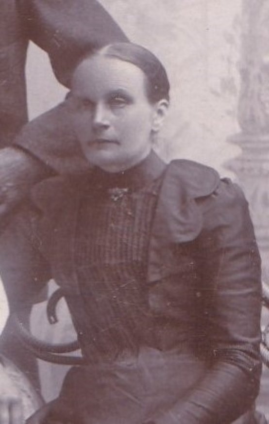 Ingrid Niklasdotter 1858-1932