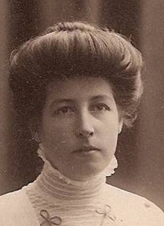 Ester Svensson 1890-1949